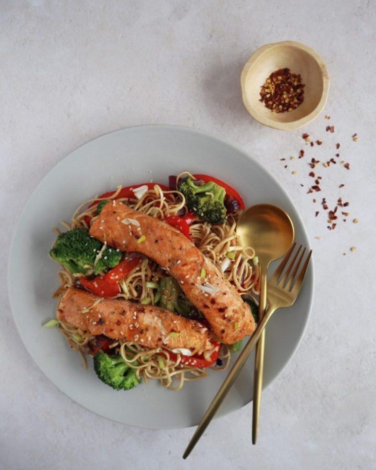 Teriyaki Salmon with Noodles