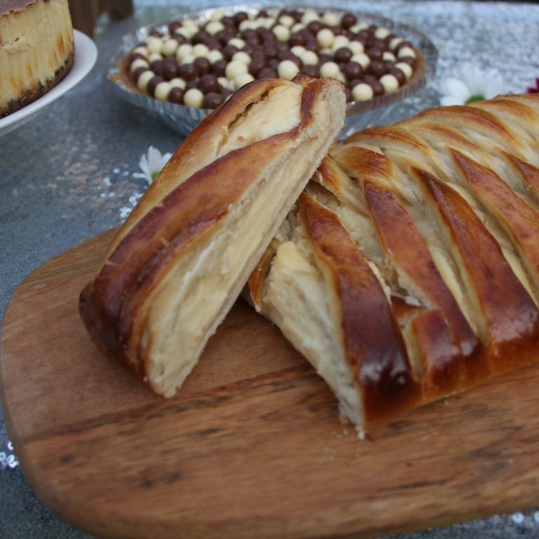 Cheese Danish Log
